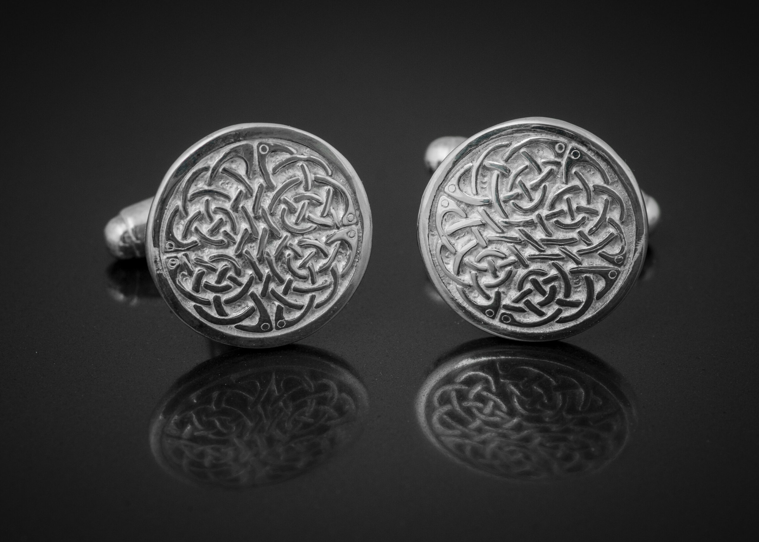 Round Kells Earrings - Silver - Image 2